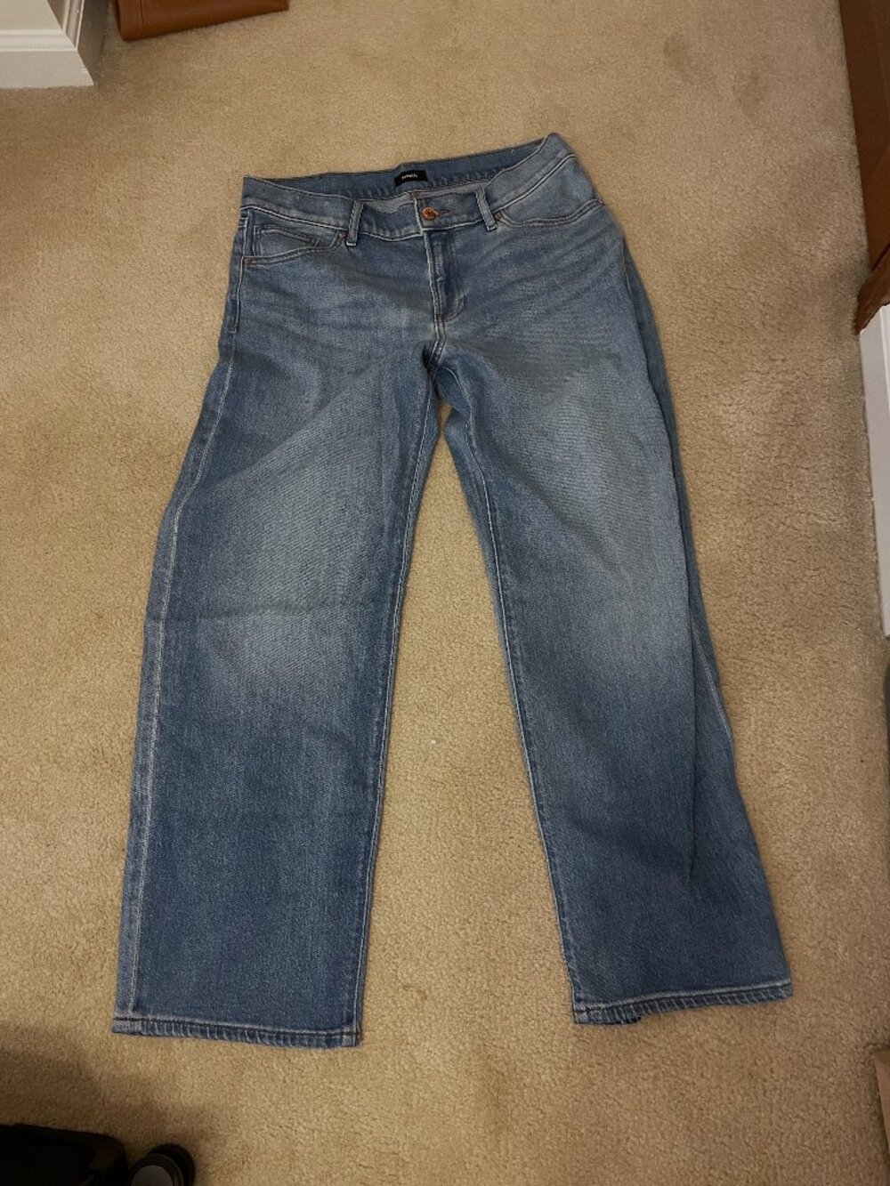 express size 4s relaxed straight leg blue jean